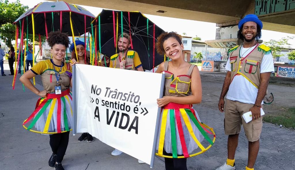 Prefeitura desenvolve ação de educação no trânsito focada no Carnaval - SMTT Aracaju